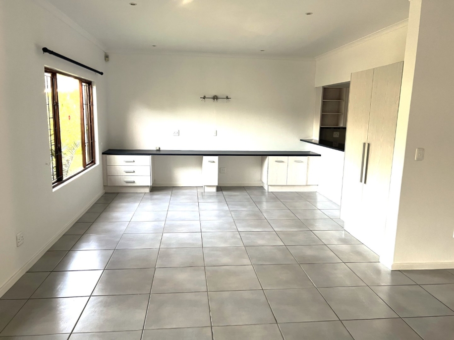2 Bedroom Property for Sale in Harkerville A H Western Cape